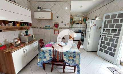 Casa com 3 dormitórios à venda, 87 m² por R$ 450.000,00 - Porto Velho - São Gonçalo/RJ