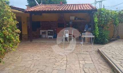 Casa com 3 dormitórios à venda, 583 m² por R$ 700.000,00 - Mumbuca - Maricá/RJ