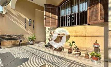 Casa com 4 dormitórios à venda, 251 m² por R$ 600.000,00 - Santa Rosa - Niterói/RJ