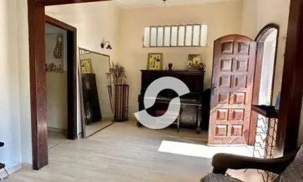 Casa com 4 dormitórios à venda, 251 m² por R$ 600.000,01 - Santa Rosa - Niterói/RJ