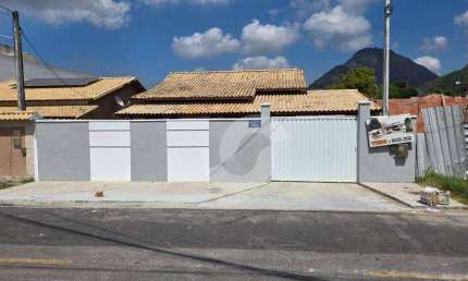 Casa com 3 dormitórios à venda, 132 m² por R$ 480.000,00 - São José do Imbassaí - Maricá/RJ
