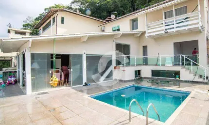 Casa com 4 dormitórios à venda, 352 m² por R$ 1.390.000,00 - Piratininga - Niterói/RJ