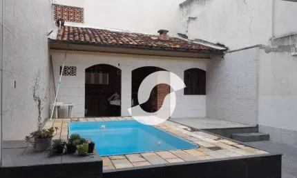 Casa com 3 dormitórios à venda, 95 m² por R$ 700.000,00 - Porto Novo - São Gonçalo/RJ
