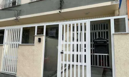Apartamento com 2 dormitórios à venda, 73 m² por R$ 270.000,00 - Fonseca - Niterói/RJ
