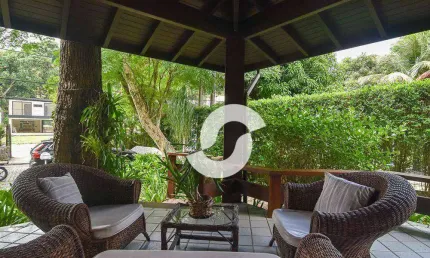 Casa com 4 dormitórios à venda, 425 m² por R$ 2.990.000,00 - Itaipu - Niterói/RJ