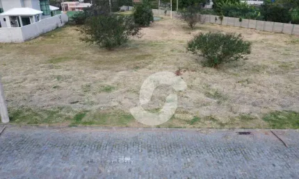 Terreno em condomínio fechado à venda na Rodovia Vereador Oldemar Guedes Figueiredo, Ubatiba, Maricá