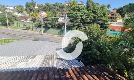Casa  de 3 quartos Comercial com 258 m²,  à venda  por R$ 2.200.000 - Pendotiba - Niterói/RJ