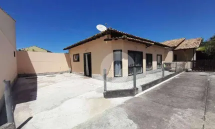 Casa com 3 dormitórios à venda, 77 m² por R$ 350.000,00 - Recanto de Itaipuaçu - Maricá/RJ