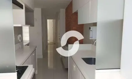 Cobertura com 2 dormitórios à venda, 140 m² por R$ 650.000,00 - Piratininga - Niterói/RJ
