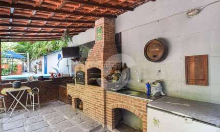 Casa com 5 quartos à venda na Rua Albino Pereira, 349, São Francisco, Niterói