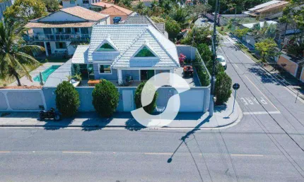 Casa à venda, 240 m² por R$ 750.000,00 - Recanto de Itaipuaçu - Maricá/RJ