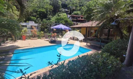 Casa com 4 dormitórios à venda, 250 m² por R$ 1.390.000,00 - Itaipu - Niterói/RJ