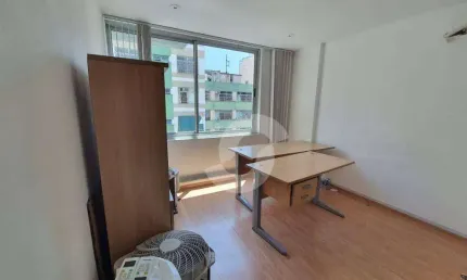 Sala comercial com 1 sala à venda na Rua Gavião Peixoto, 70, Icaraí, Niterói