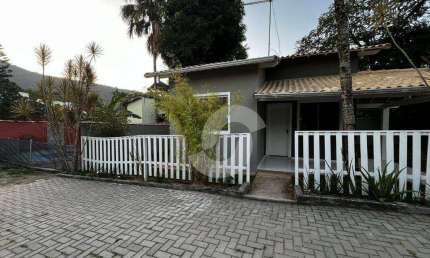 Casa com 2 dormitórios à venda, 78 m² por R$ 340.000,00 - Inoã - Maricá/RJ