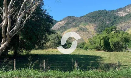 Área à venda, 36800 m² por R$ 3.000.000,00 - Ubatiba - Maricá/RJ