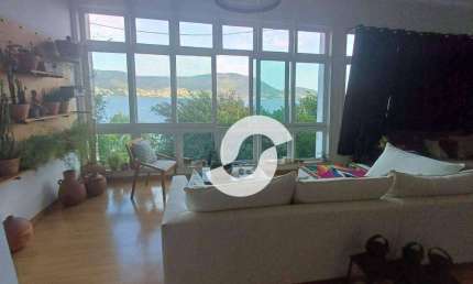 Casa com 5 dormitório em terreno com 1.396m2 s à venda, 160 m² por R$ 2.500.000 - São Francisco - Niterói/RJ