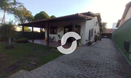 Belíssima Casa Colonial Lazer Completo a 600 Metro do Mar