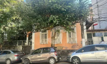 Casa à venda, em terreno de 727m² ideal para construir um prédio - R$ 5.000.000,00 - Santa Rosa - Niterói/RJ