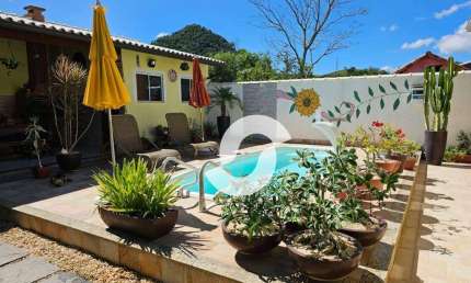 Casa com 3 dormitórios à venda, 157 m² por R$ 650.000,00 - Caxito - Maricá/RJ