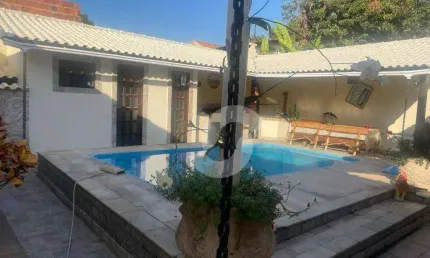 Casa com 3 dormitórios à venda, 200 m² por R$ 520.000,00 - Jardim Atlântico Oeste (Itaipuaçu) - Maricá/RJ