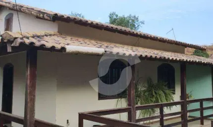 Casa à venda, 325 m² por R$ 320.000,00 - Pindobal (Ponta Negra) - Maricá/RJ