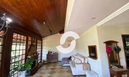 Casa com 3 dormitórios à venda, 198 m² por R$ 893.000,00 - Itaipu - Niterói/RJ