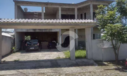 Casa à venda, 200 m² por R$ 360.000,00 - Pindobas - Maricá/RJ