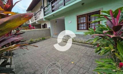 Casa com 3 dormitórios à venda, 146 m² por R$ 440.000,00 - Badu - Niterói/RJ