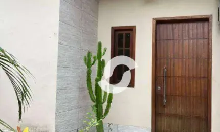 Linda casa em são gonçalo com área gourmet e piscina