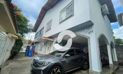 Casa com 3 dormitórios à venda, 225 m² por R$ 1.350.000,00 - Piratininga - Niterói/RJ