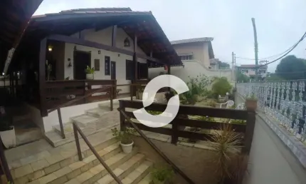 Casa com 2 dormitórios à venda, 271 m² por R$ 1.000.000,00 - Badu - Niterói/RJ