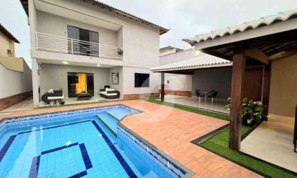Luxuosa casa à venda 5 quartos, piscina, Itaipu, Niterói