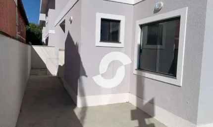 Casa com 2 dormitórios à venda, 78 m² por R$ 360.000,00 - Itaipuaçu - Maricá/RJ