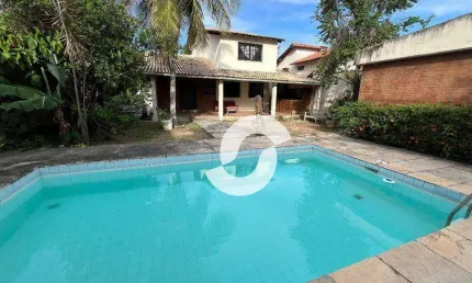 Casa com 4 dormitórios à venda, 255 m² por R$ 760.000,00 - Serra Grande - Niterói/RJ