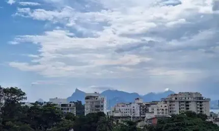 Apartamento com 2 dormitórios à venda, 75 m² por R$ 430.000,00 - Centro - Niterói/RJ