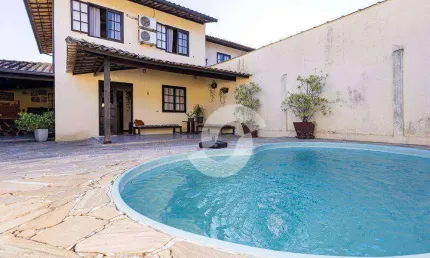 CASA ESPETACULAR DUPLEX COM PISCINA EM SERRA GRANDE!