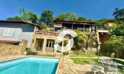 Casa com 4 dormitórios à venda, 600 m² por R$ 1.680.000,00 - Piratininga - Niterói/RJ