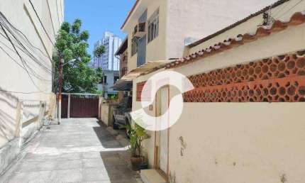 Casa com 5 dormitórios à venda, 450 m² por R$ 2.490.000,00 - Santa Rosa - Niterói/RJ