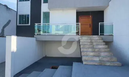 Casa Duplex Nova com Piscina   Casa de primeira locação com 150m², moderna e bem distribuída, oferecendo conforto e lazer em um só lugar.  Destaques d