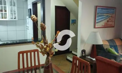 Casa com 2 dormitórios à venda, 64 m² por R$ 210.000,00 - Sape - Niterói/RJ