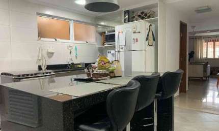 Casa com 2 dormitórios à venda, 187 m² por R$ 750.000,00 - Barreto - Niterói/RJ