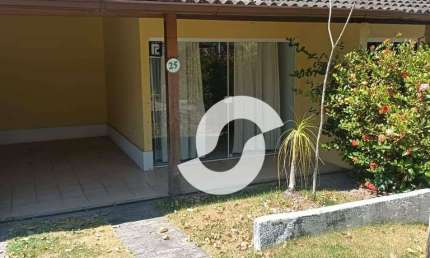 Linda Casa de 3 Quartos em Condomínio Alto de Pendotiba