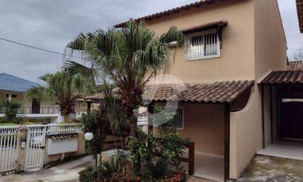 Casa com 3 dormitórios à venda, 112 m² por R$ 449.000,00 - Badu - Niterói/RJ