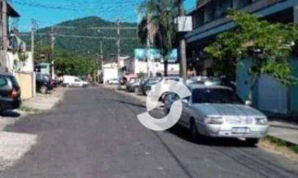 Casa à venda, 180 m² por R$ 700.000,00 - Itaipu - Niterói/RJ