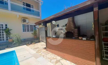 Casa com 4 dormitórios à venda, 254 m² por R$ 860.000,00 - Itaipu - Niterói/RJ