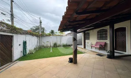 Casa com 3 dormitórios à venda, 302 m² por R$ 850.000,00 - Cafubá - Niterói/RJ