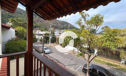 Rua Tupiniquins excelente casa para morar em Família!