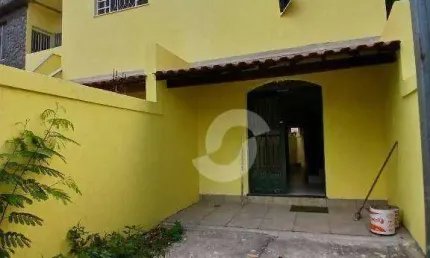 Casa com 2 dormitórios à venda, 67 m² por R$ 270.000,00 - Rocha - São Gonçalo/RJ