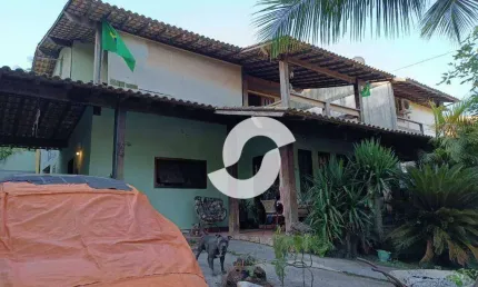 Casa à venda na Avenida José Côrtes Júnior, Itaipu, Niterói