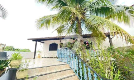 Casa com 4 dormitórios à venda, 300 m² por R$ 1.000.000,00 - Piratininga - Niterói/RJ